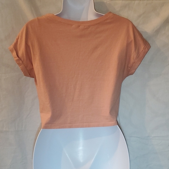 4/$20 Divided H&M crop top with keyhole cutout - Picture 5 of 14